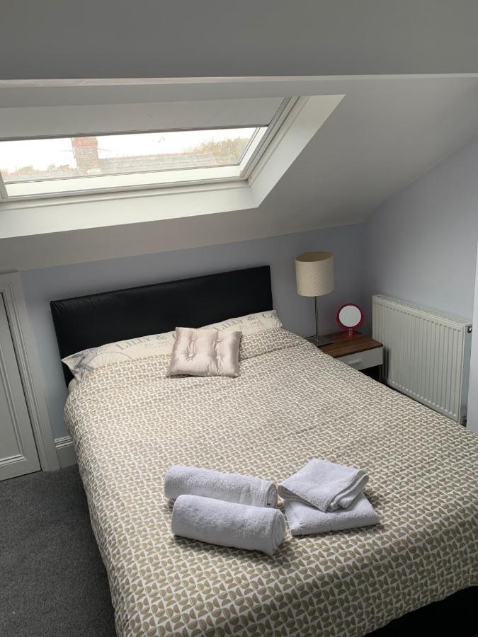 فندق ليفربولفي  Cheapsleepz 49 Moscow Drive المظهر الخارجي الصورة